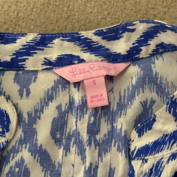 LILLY PULITZER TOP BLUE WHITE FISH DIAMOND PRINT SARASOTA PINTUCK TUNIC SIZE S - Picture 3 of 8